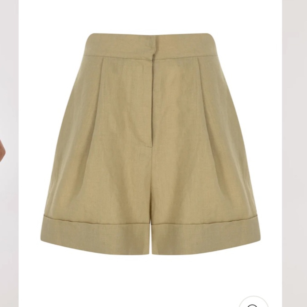 NWT Selmacilek Leoni Linen Short